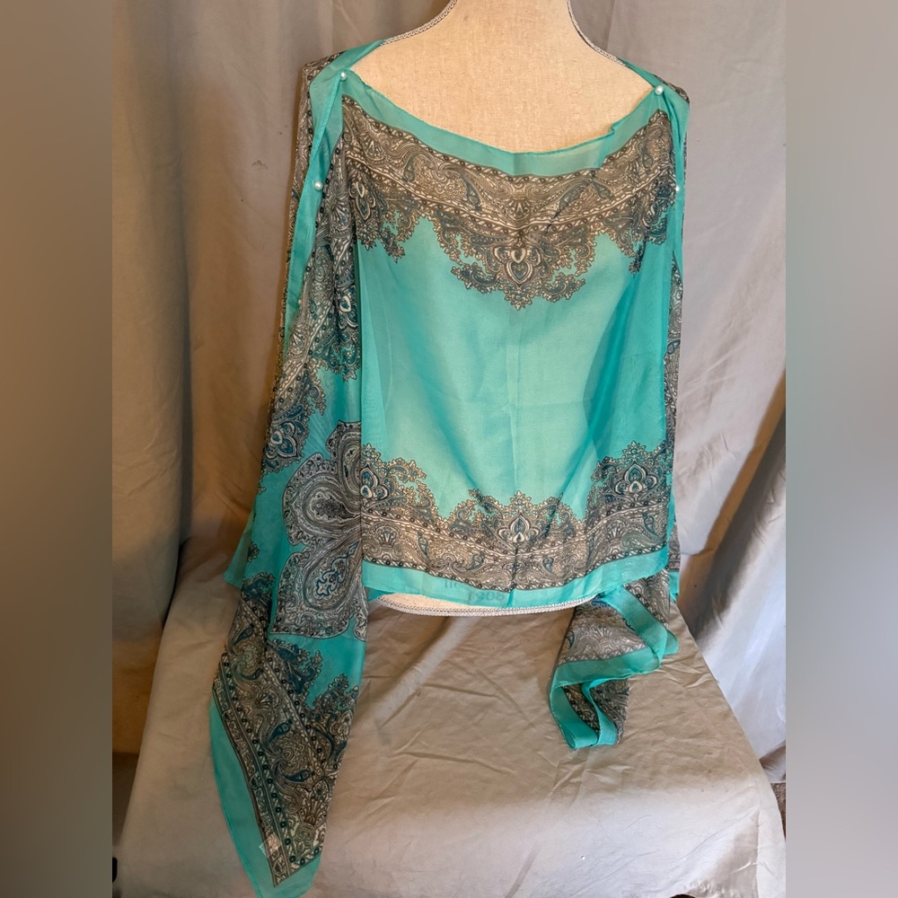 Unlisted Teal and Gray Scarf